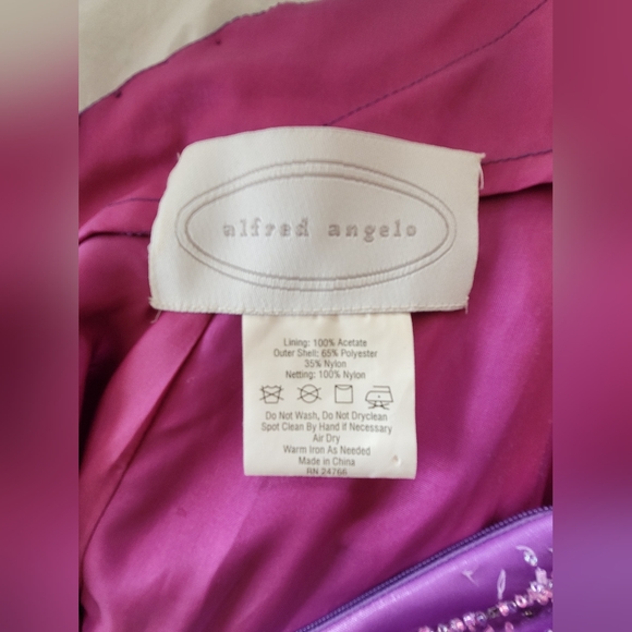 Alfred Angelo full length grad gown - Picture 11 of 12